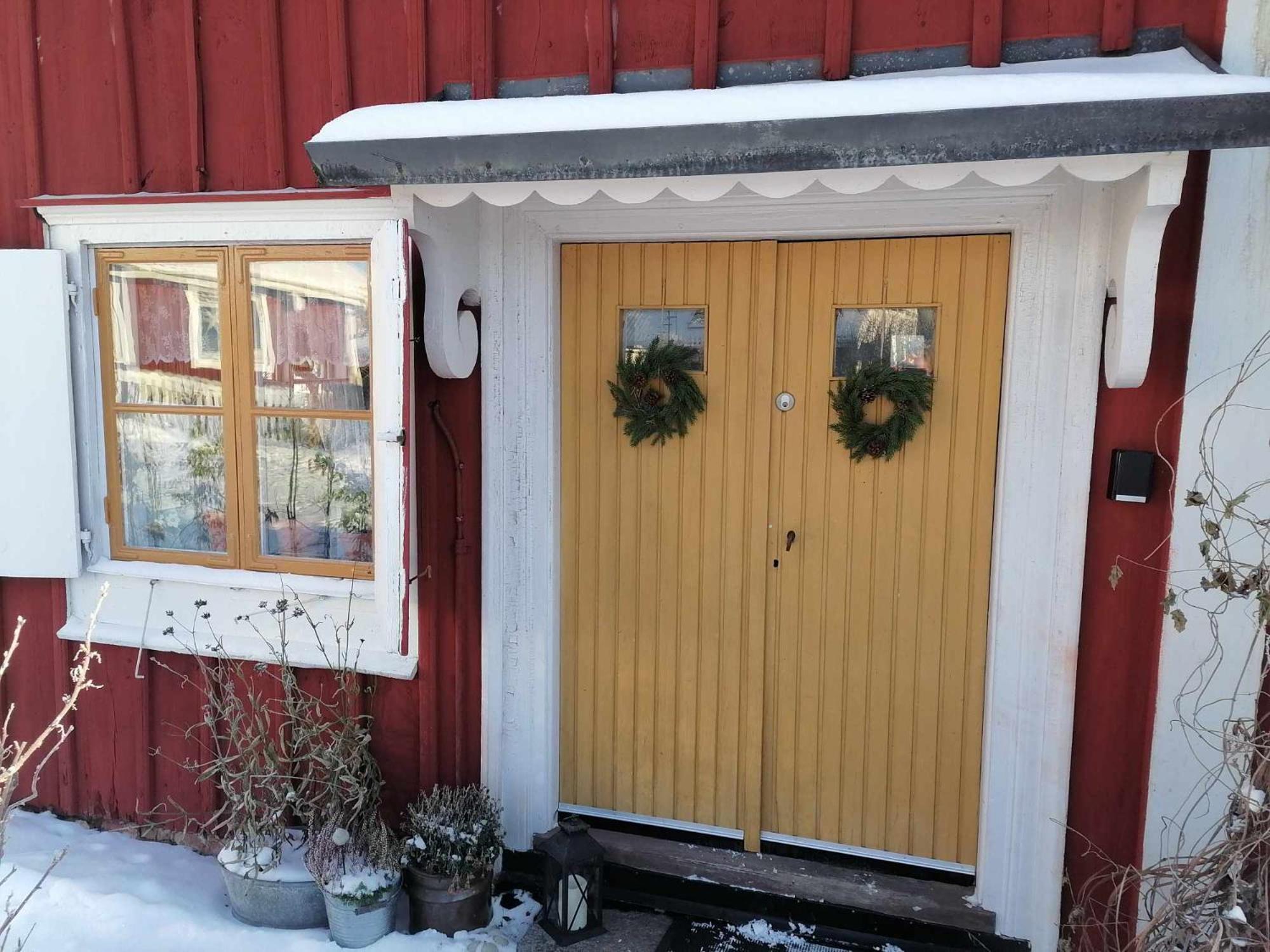Rustik Stuga Med Lantlig Kaensla Naera Oerebro City Esterno foto