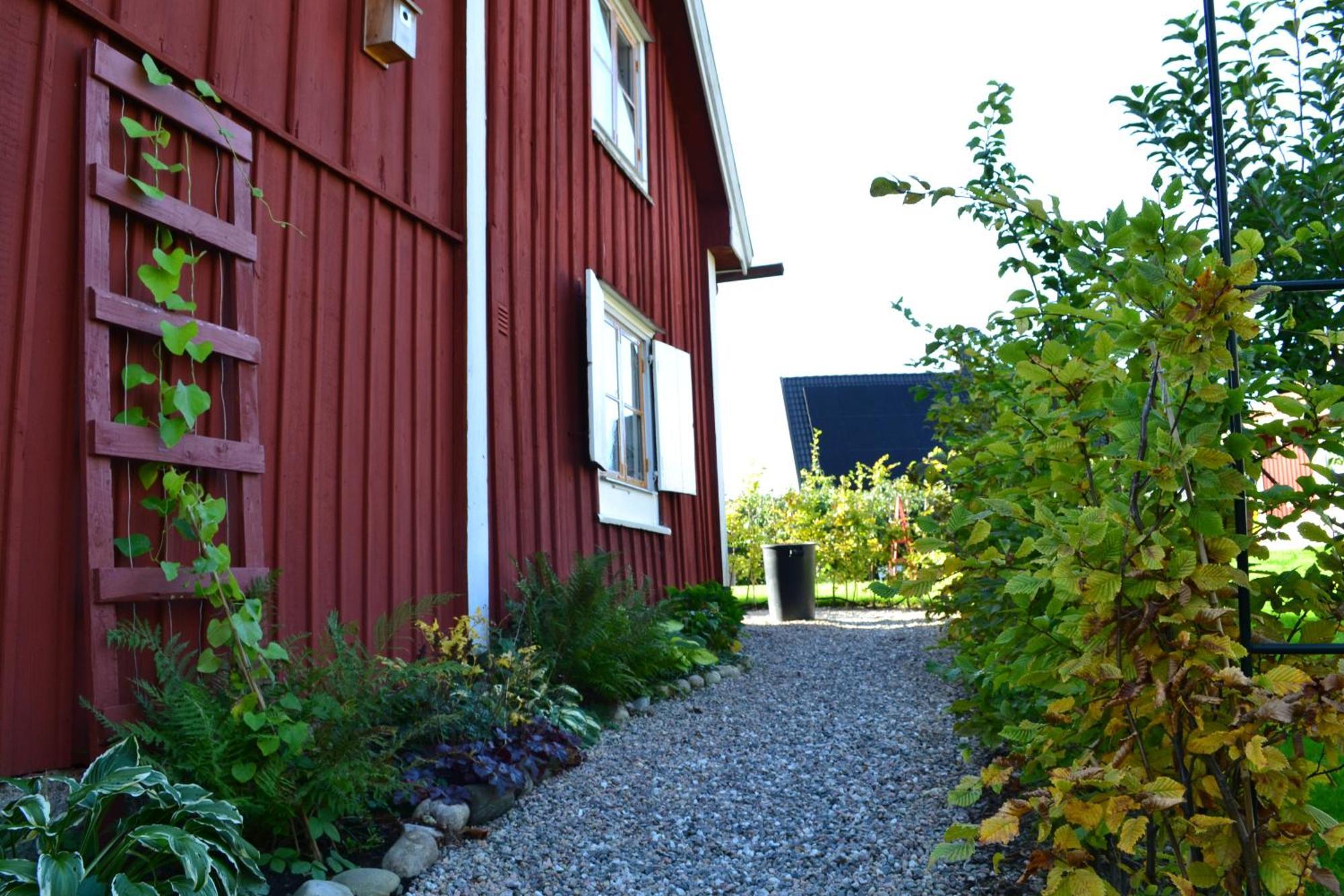 Rustik Stuga Med Lantlig Kaensla Naera Oerebro City Esterno foto